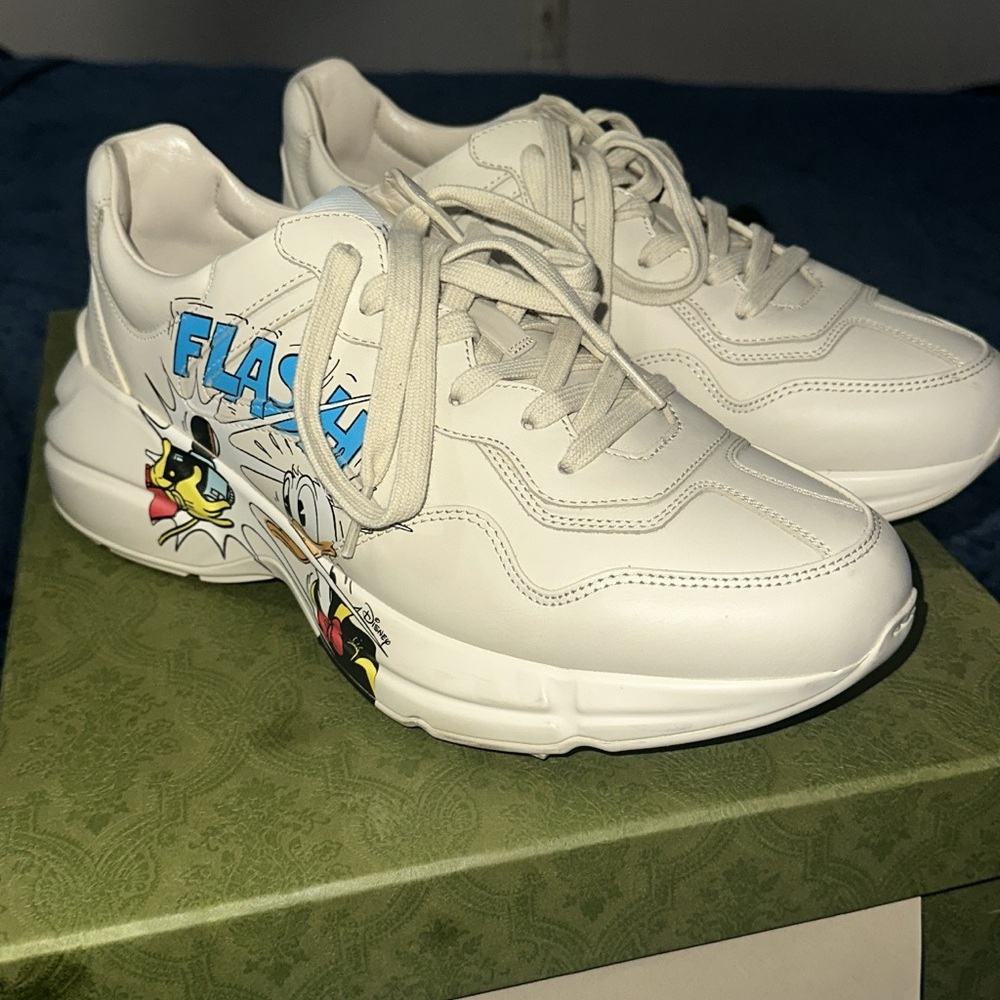 Gucci White and Blue Sneakers Classic Design